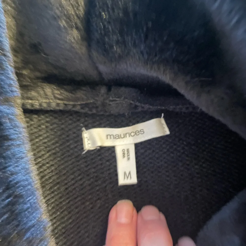 Sweater jacket - Picture 2 of 4